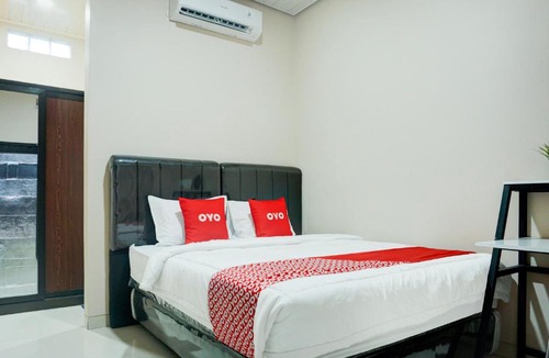 Rajabasa Hotel | Hotel O Kedaton Near Rumah Sakit Advent Bandar Lampung Formerly Hotel Plain C Lake