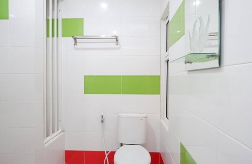 Solo City Centre Hotel | Hotel O near Pasar Gede Solo formerly In