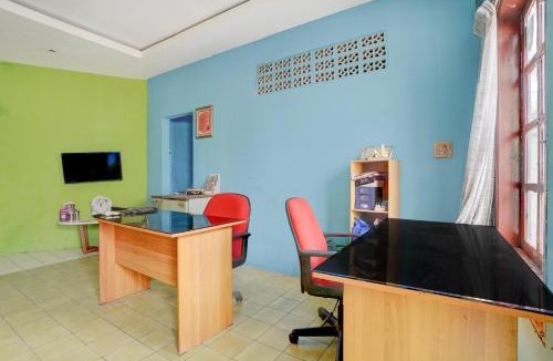 East Jakarta Hotel | Hotel O near Plaza Pondok Gede formerly Angel Homestay