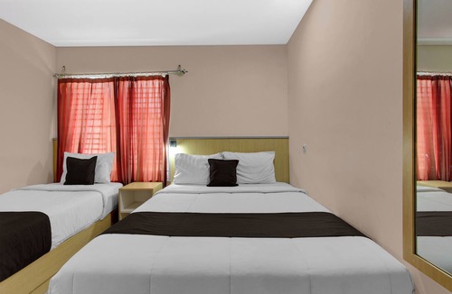 Solo City Centre Hotel | Hotel O near Taman Sriwedari formerly In