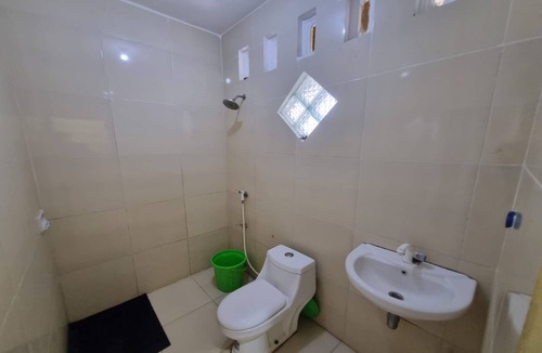 Asembagus Hotel | Hotel O New Asembagus 2