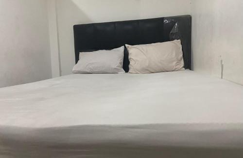 Teluk Dalam Hotel | Hotel O Penginapan Fajar Syariah