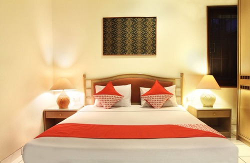 Lebak Bulus Hotel | Hotel O Puri Lotus