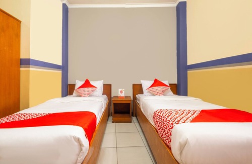 Bandung Hotel | Hotel O Riau Near Gedung Sate Formerly Patradisa