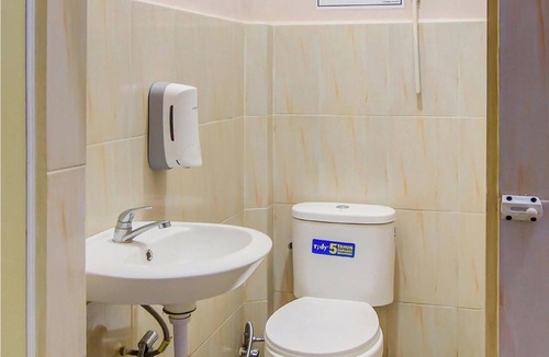 Tebing Tinggi Hotel | Hotel O Sonya Homestay Syariah