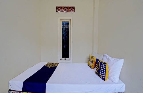 Klojen Hotel | Hotel O Tanjung Indah Homestay Syariah