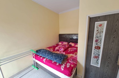 Tulang Bawang Hotel | Hotel O Venus Homestay Syariah Near Universitas Megou Pak Tulang Bawang