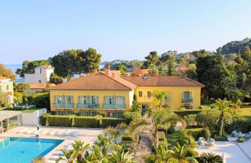 Saint-Jean-Cap-Ferrat Hotel | Hotel Royal-Riviera