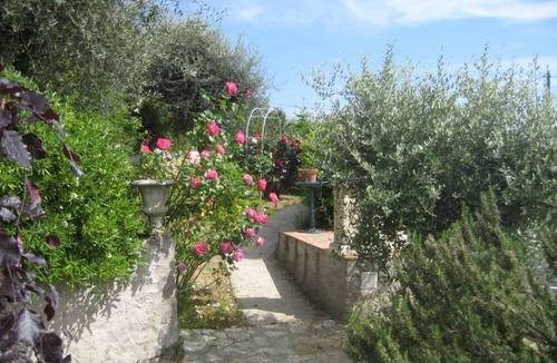 Berre-des-Alpes House | House /Villa - Berre-les-Alpes