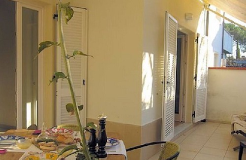 Torre del Lago Puccini House | House with a small garden between sea and lake