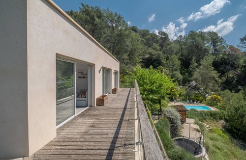 Contes House | House with panoramic view of the forest
