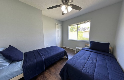 Hillcrest Estates House | HUGE POOL/LANAI HOUSE-NEAR DISNEY WORLD/THEME PARKS/LAKE/GOLF/SHOPS/WATER PARKS!