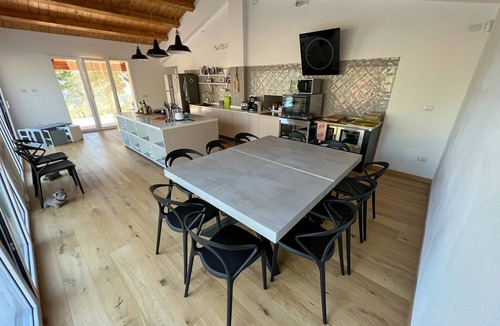 Capannori House | Huge Private Garden, AC in Bedrooms, Swimming Pool, Hot Tub and Wonderful Views
