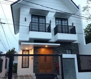 Dinoyo Villa | Huize Silitonga