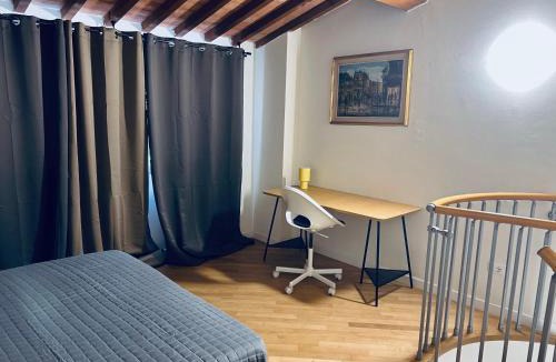 Venezia Nuova Apartment | I BIMBI Apartments 'The Suite'