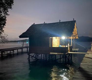 Yenbeser Resort | I&D Home Stay Raja Ampat