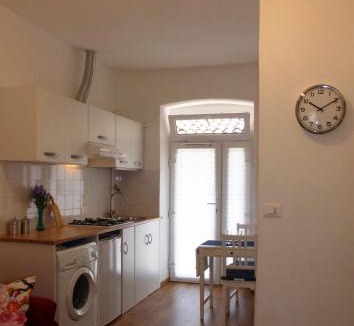 Barriera Vecchia-San Giacomo Apartment | I Gabbiani