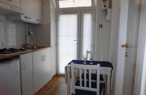 Barriera Vecchia-San Giacomo Apartment | I Gabbiani