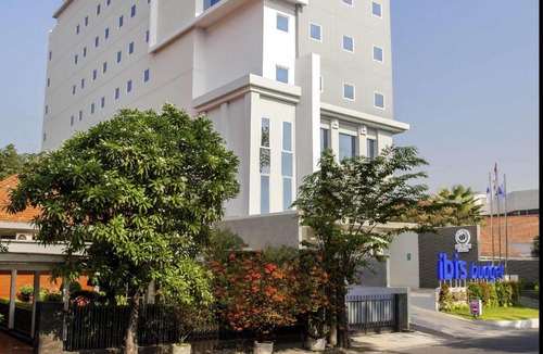 Darmo Hotel | ibis budget Surabaya Diponegoro