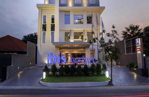 Darmo Hotel | ibis budget Surabaya Diponegoro