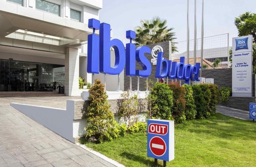 Darmo Hotel | ibis budget Surabaya Diponegoro