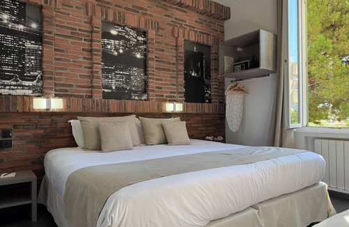 Riou - Petit Juas - Av de Grasse Hotel | Ideal Séjour Cannes, Hôtel de Charme