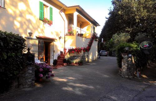 San Terenzo Monti House | Il Melo