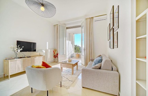 California - Pezou Apartment | IMMOGROOM- Cosy - Cannes Center- AC - Terrace