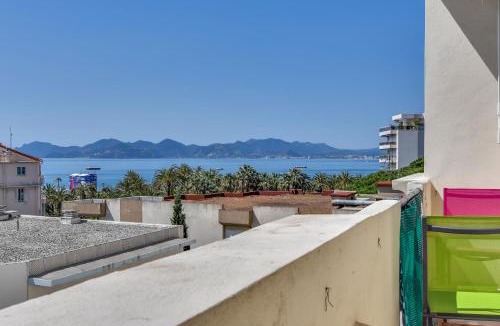 Cannes Apartment | IMMOGROOM - Sea View - Balcony - 5 min from the beach - AC - Wifi