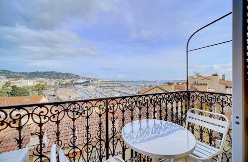 Le Suquet Apartment | IMMOGROOM - SEA View on the Port - Next to the beaches - AC - Wifi