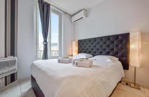 Cannes City Centre Apartment | IMOOGROOM - Modern - City Center - AC - 9 min from the Palais