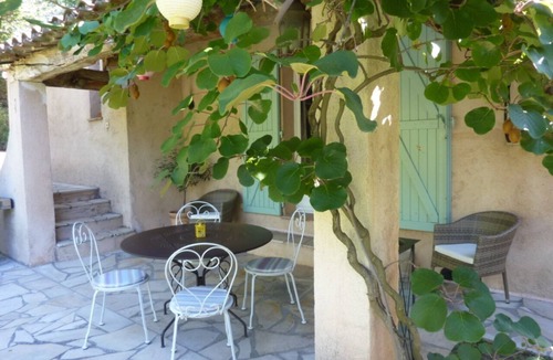 Mougins House | In Mougins, detached rental in property for 2 people