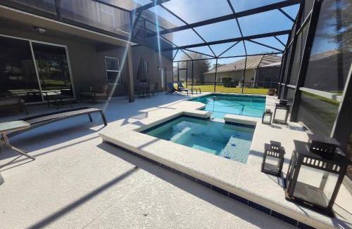 Calabria House | Incrível casa 5BD/5BA com piscina perto da Disney