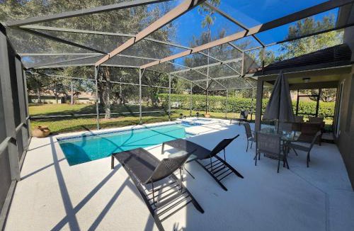 Calabria House | Incrível casa 5BD/5BA com piscina perto da Disney