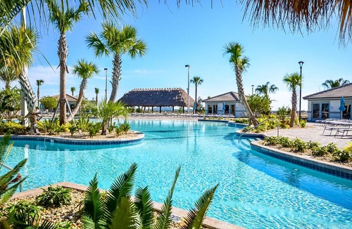Davenport House | INCREDIBLE HOME Private Pool & Spa Game Room