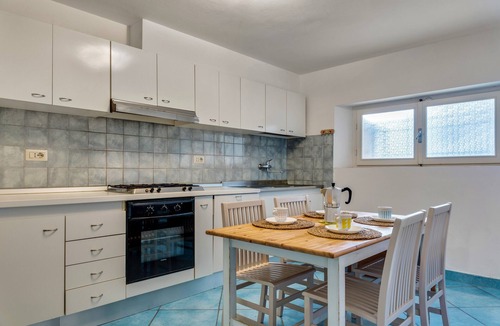 San Vincenzo Apartment | InVilla Serendipes, 50 meters from the beach