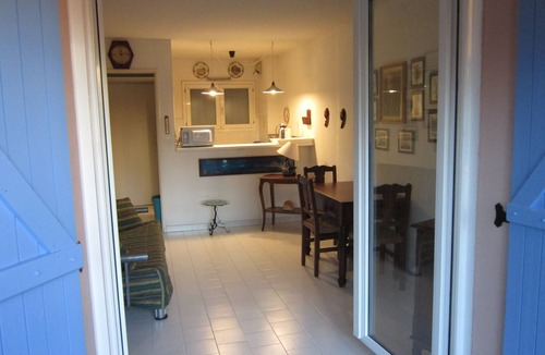 Mandelieu-La-Napoule Apartment | IRIS: BEAUTIFUL HOLIDAY APARTMENT, SPORT, WORK IN THE FRENCH RIVIERA