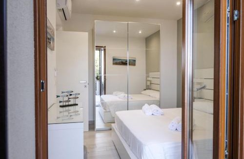 Mazzaro Apartment | Isola Bella Luxury View