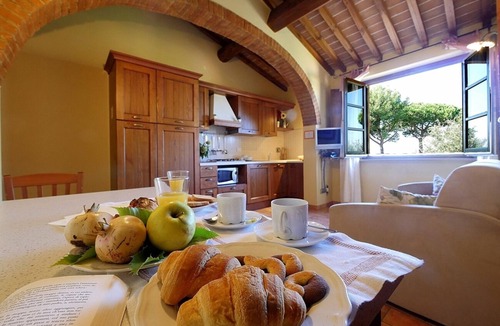Marina di Castagneto Carducci Apartment | Agriturismo Il Pelago, Girasole Apartment, Marina di Castagneto
