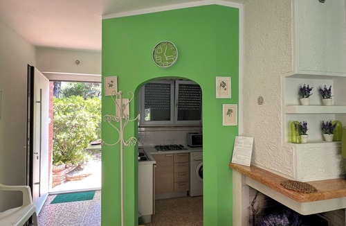 Marina di Castagneto Carducci Villa | ALGA, HOUSE WITH DIRECT ACCESS TO THE SEA