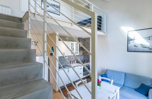 Rosignano Solvay Apartment | Cosy apartment for 6 guests with A/C, WIFI, TV and balcony