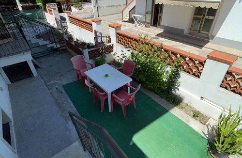 Rosignano Solvay Apartment | Tuscany seaside, house with garden