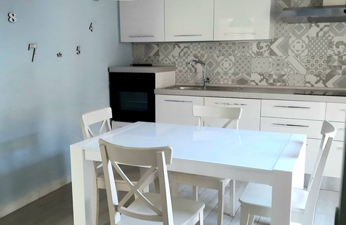 Rosignano Solvay Apartment | Apartment 'La Gabbianella Mare' with Wi-Fi and Air Conditioning