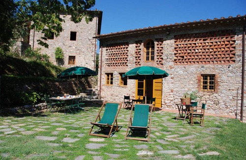 Pescaglia House | House ∙ 5 bedrooms ∙ 10 guests