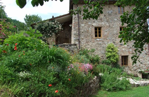 Pescaglia House | House ∙ 5 bedrooms ∙ 10 guests