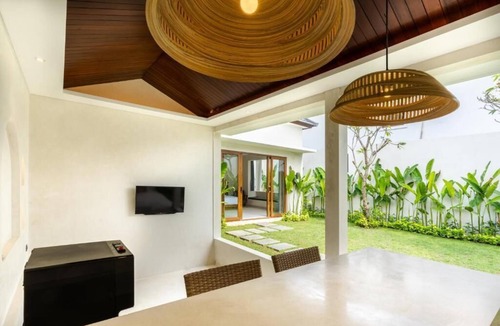 Sanur Kauh Villa | J4 Villas Sanur One-Bedroom Villa with Private Pool 2