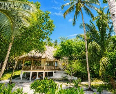 Katiet House | Jala Villas Lances Right HTs Mentawai