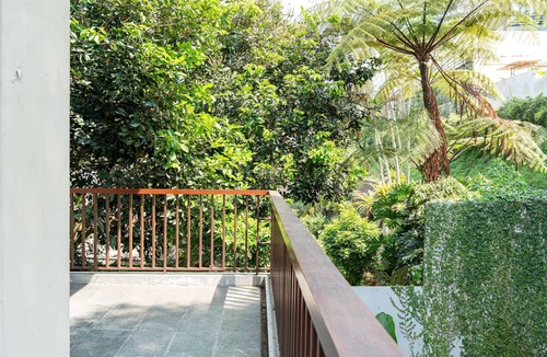 Bandung Villa | Jasmine Cozy Villa 3 BR Heated Pool and Billiard