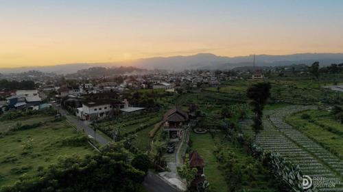 Wonosobo Cabin | Jawa Dwipa Villa