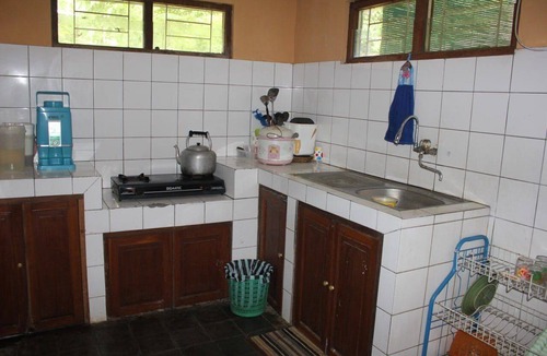 Ambarawa Hotel | Joglo Mbah Guru Homestay